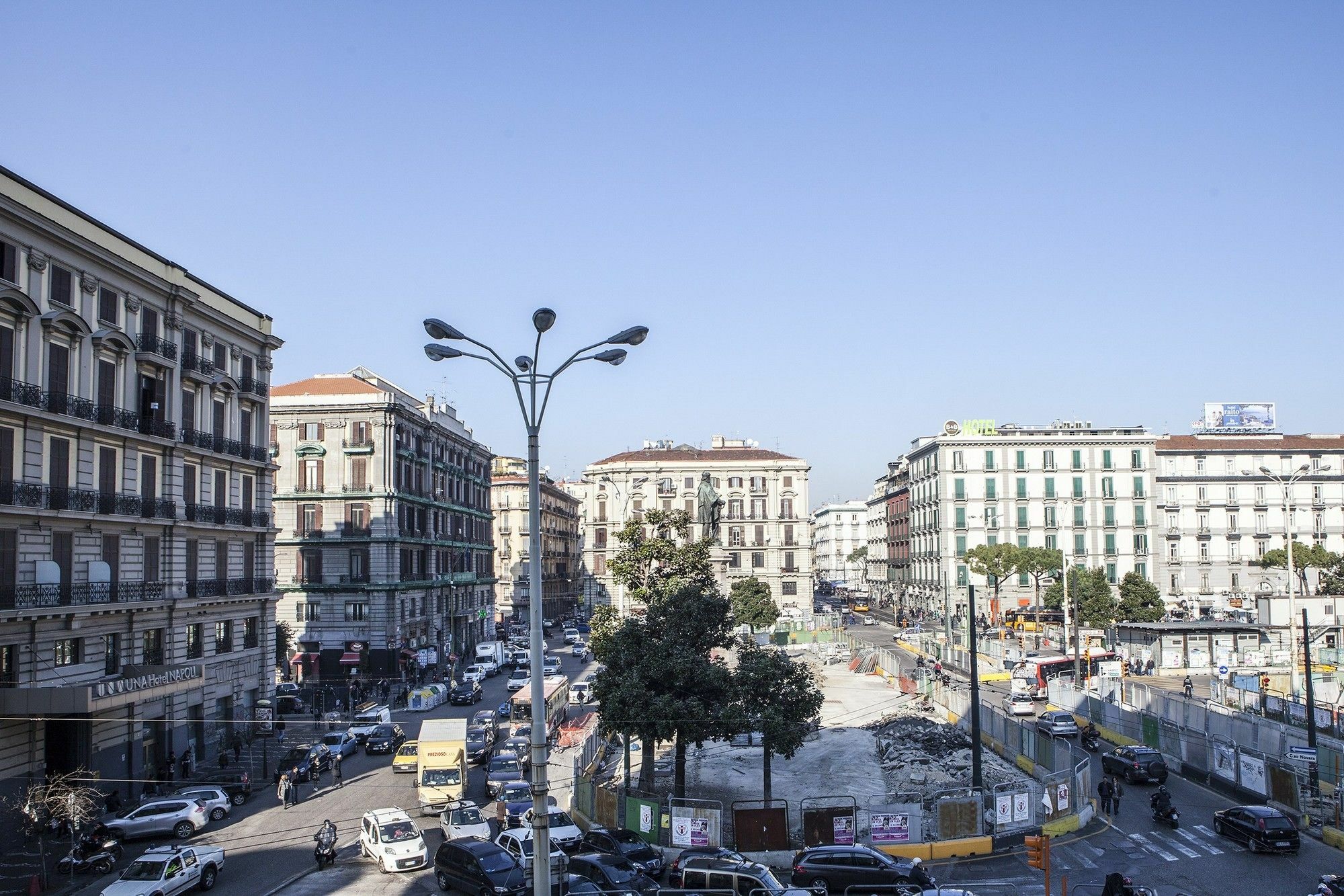 Napoli Garibaldi Square Acomodação com café da manhã Exterior foto